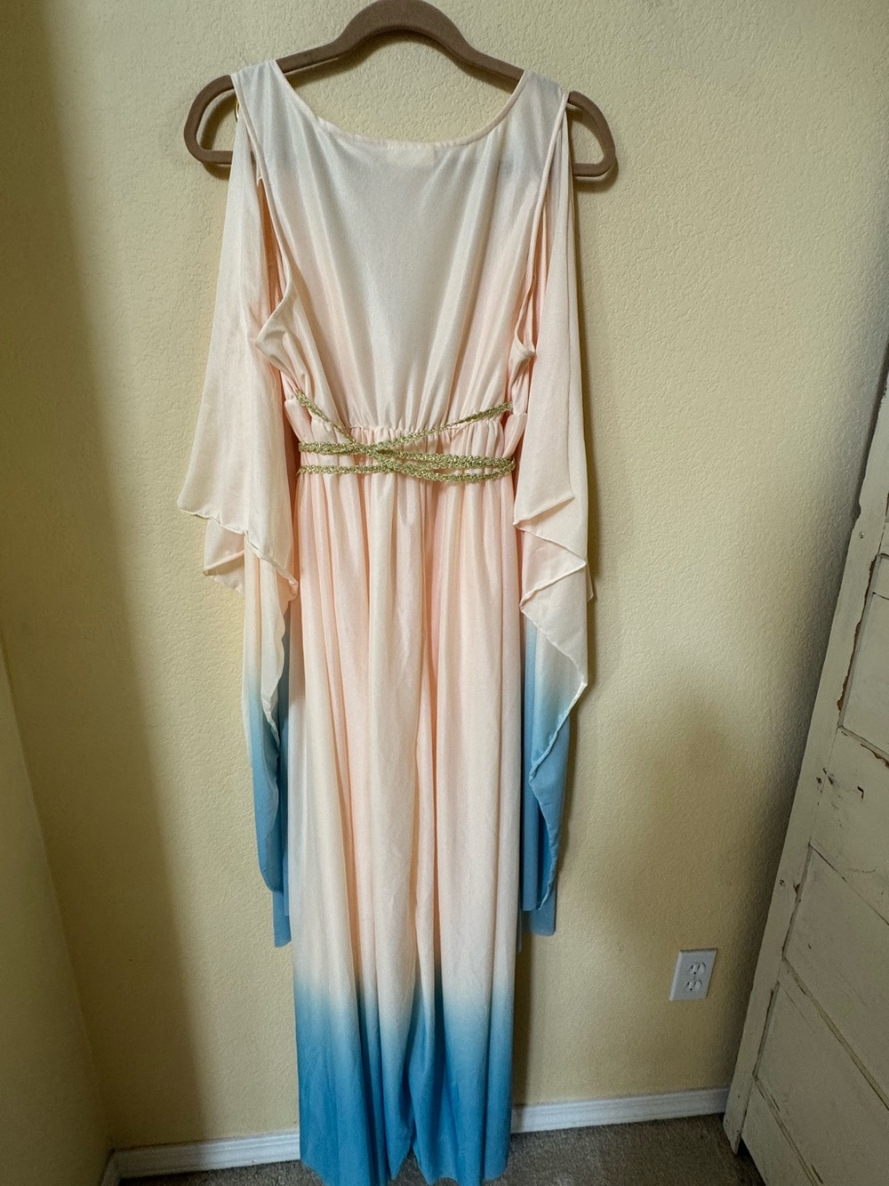 Spirit Halloween Athena Greek Goddess Costume Size XL - Picture 6 of 6